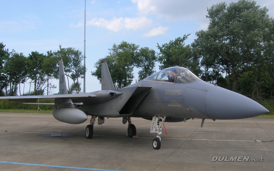 F-15C 86-0147-LN 493FS